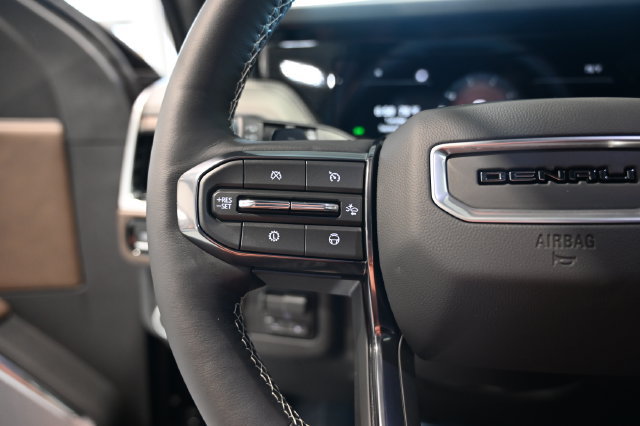 New 2026 GMC Yukon XL Denali Ultimate AWD/4WD image 28
