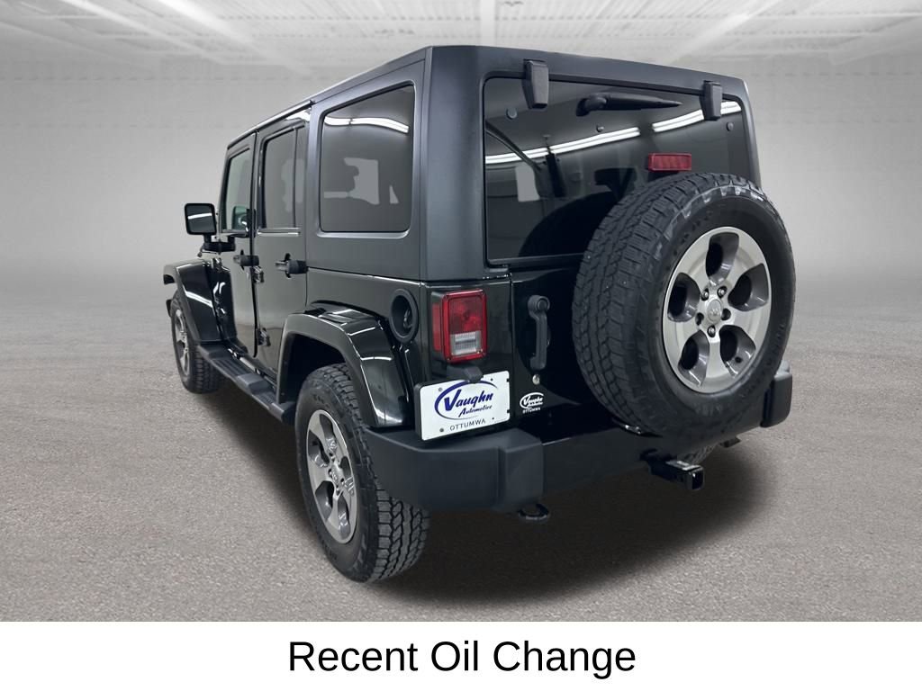 Used 2017 Jeep Wrangler Unlimited Sahara w/ Connectivity Group image 10