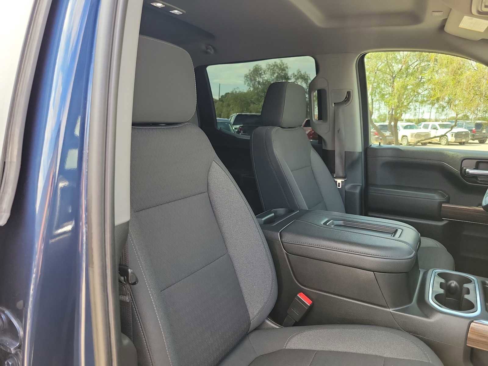 Used 2022 Chevrolet Silverado 1500 LT Trail Boss w/ Safety Package image 14