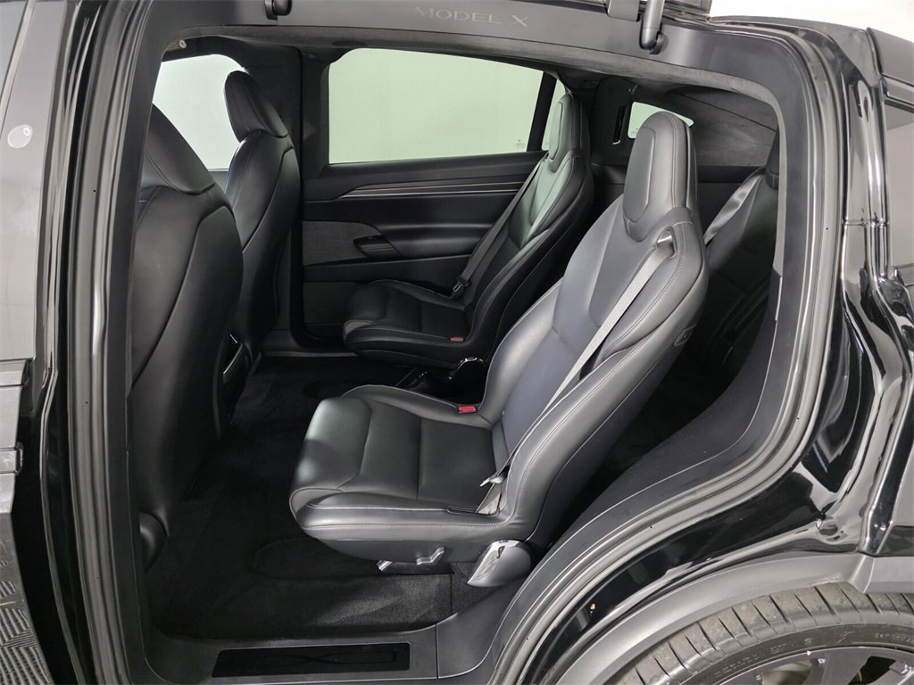 Used 2022 Tesla Model X Plaid image 14