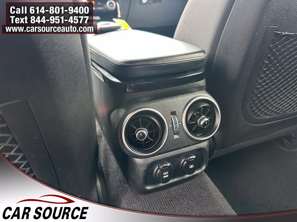 Used 2018 Kia Stinger Premium RWD image 16