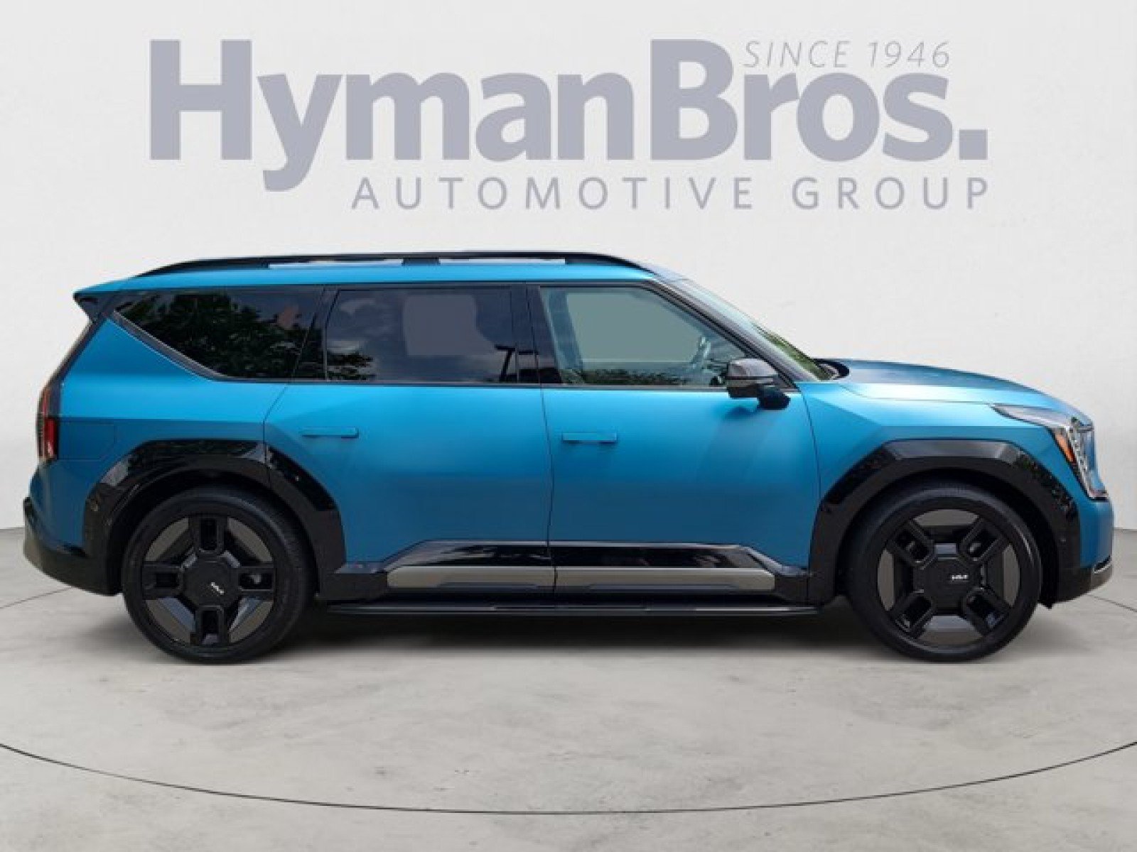 Used 2024 Kia EV9 GT-Line AWD/4WD image 2
