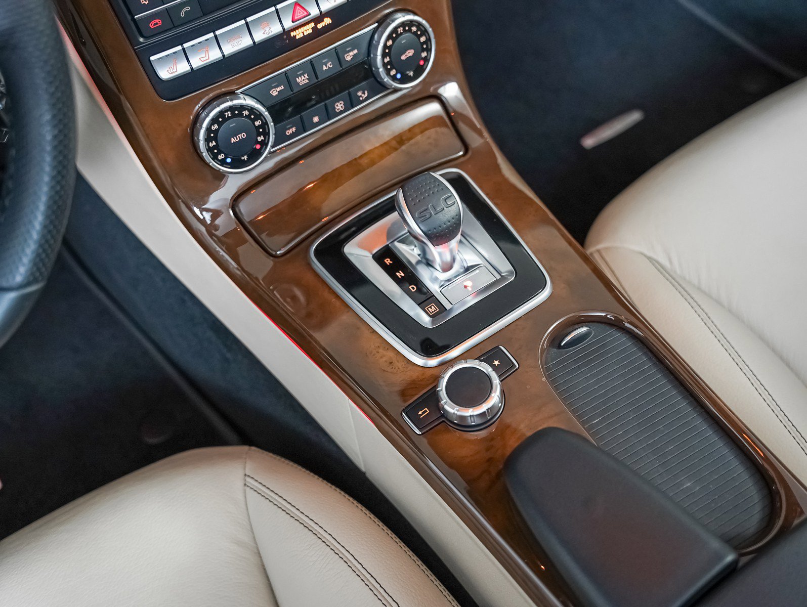 Certified 2020 Mercedes-Benz SLC 300 image 17