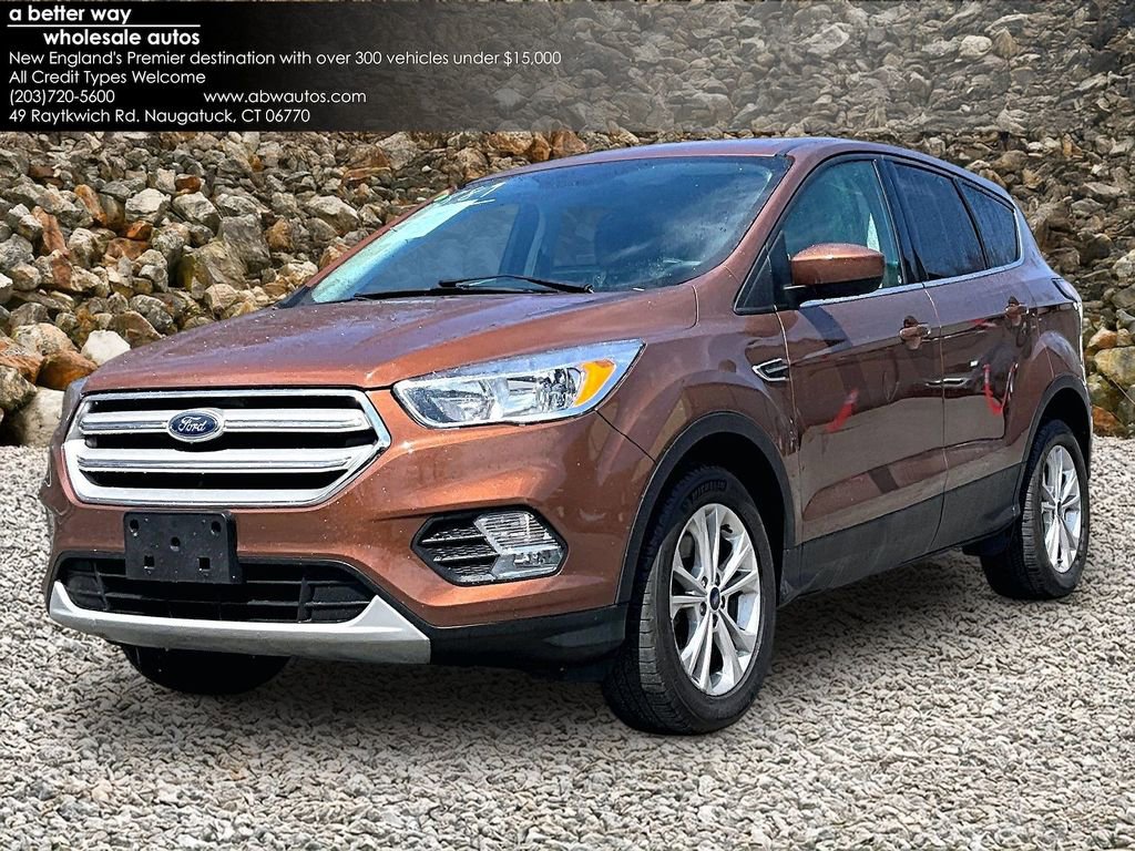 Used 2017 Ford Escape SE