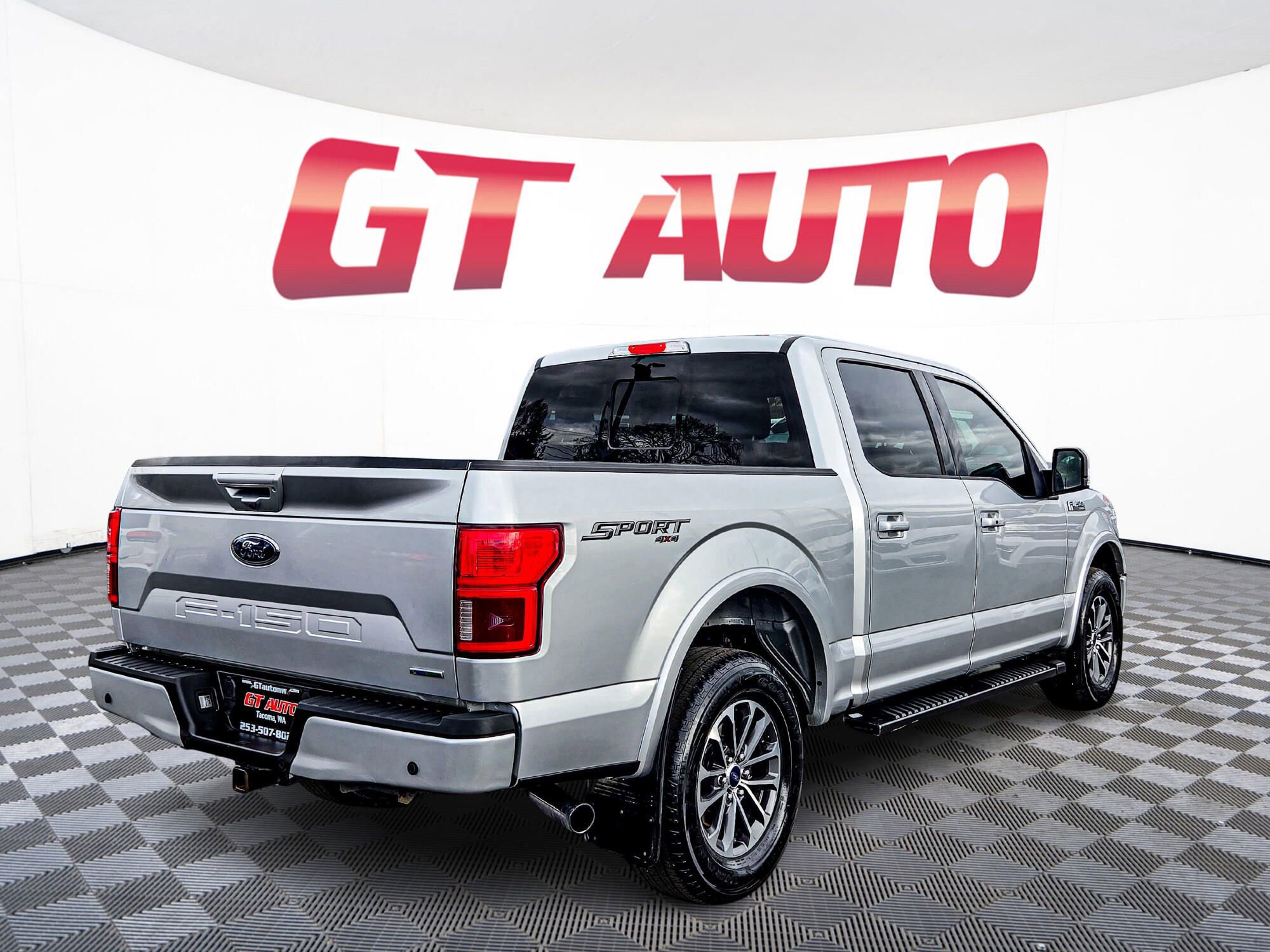 Used 2019 Ford F150 Lariat w/ Equipment Group 502A Luxury AWD/4WD image 7