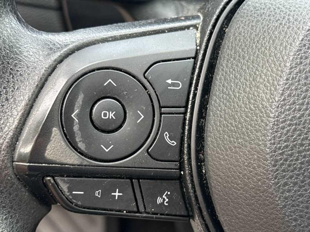 Used 2023 Toyota RAV4 LE FWD image 20