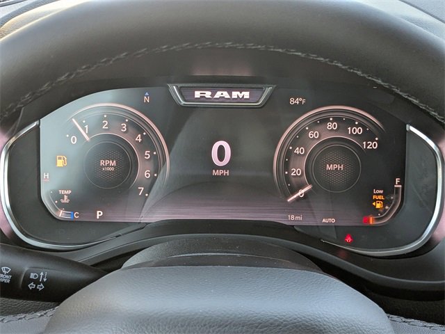 New 2026 RAM 1500 4x4 Crew Cab image 27