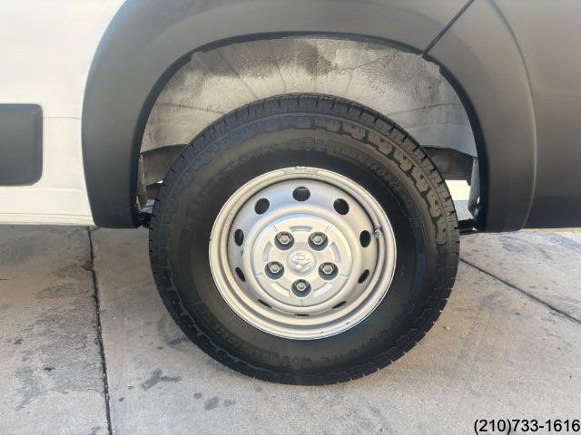 Used 2023 RAM ProMaster 2500 image 17