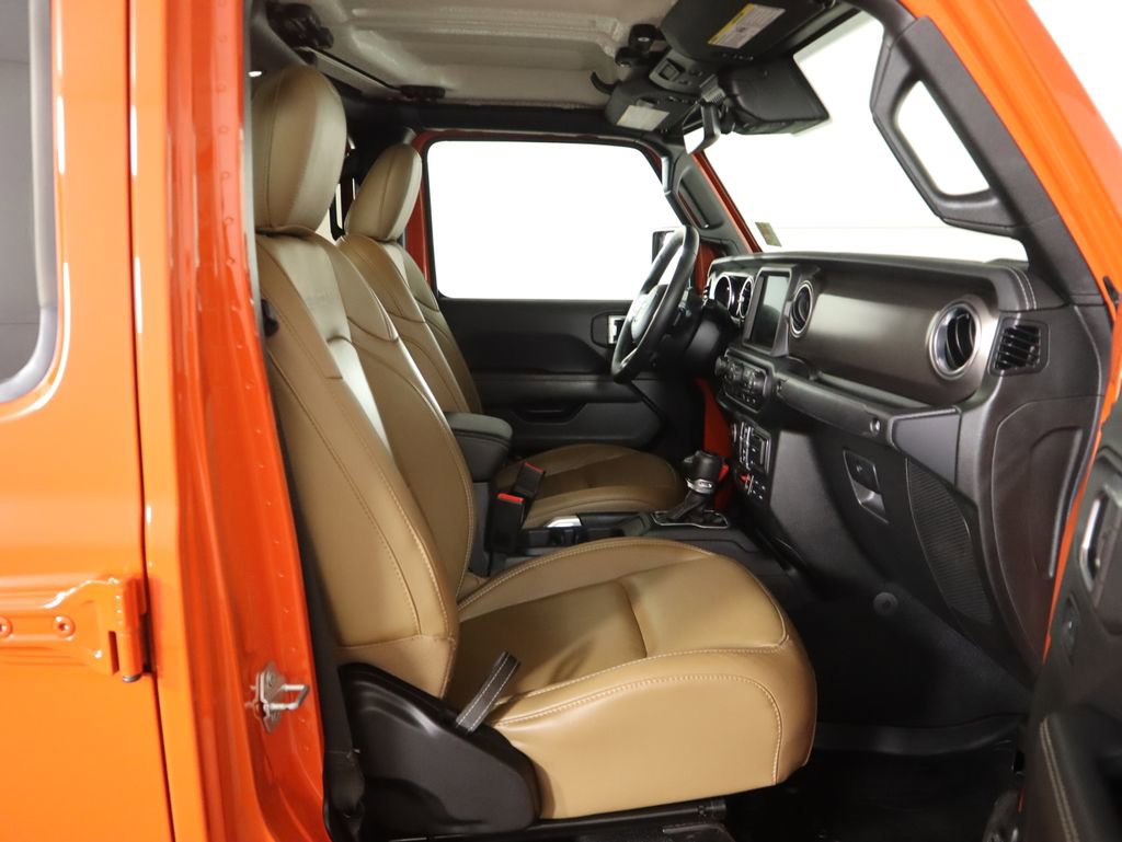 Used 2020 Jeep Gladiator Rubicon w/ Dual Top Group image 21