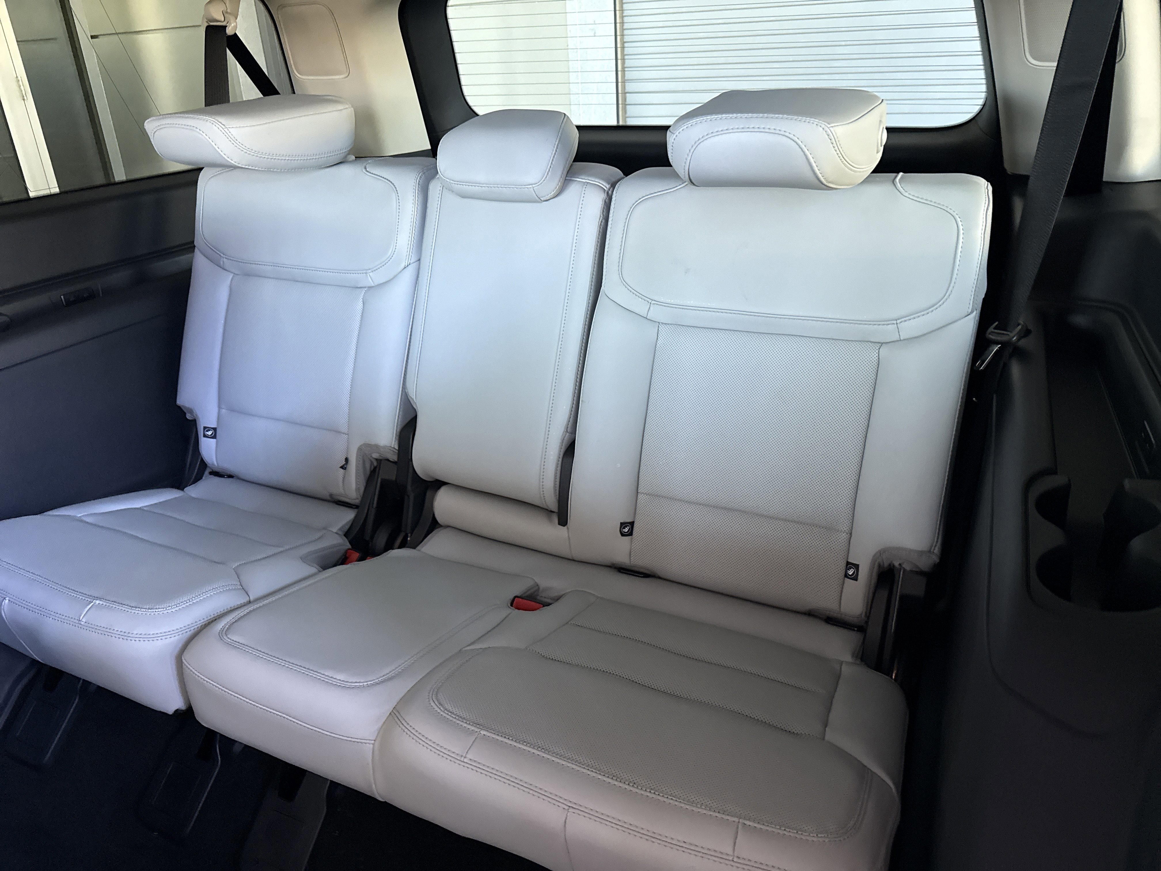 Certified 2025 Ford Expedition Max Platinum image 14