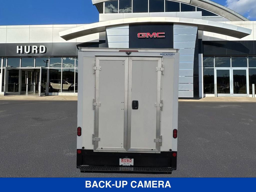 New 2025 GMC Savana 3500 Work Van w/ Power Convenience Package image 5