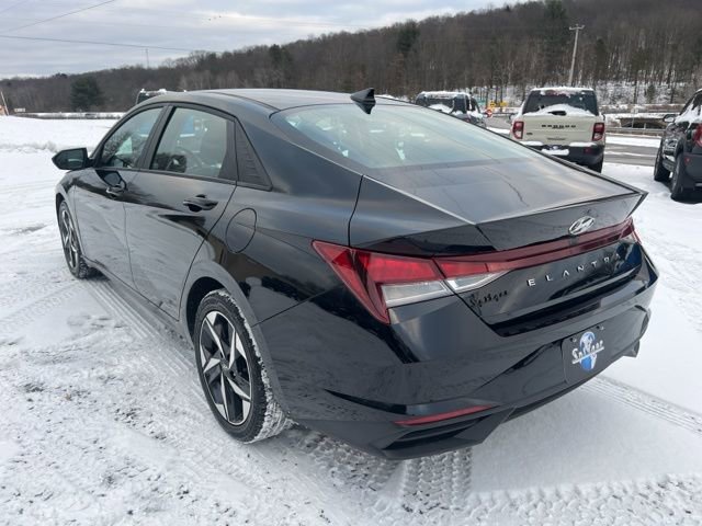 Used 2023 Hyundai Elantra SEL w/ Convenience Package image 8