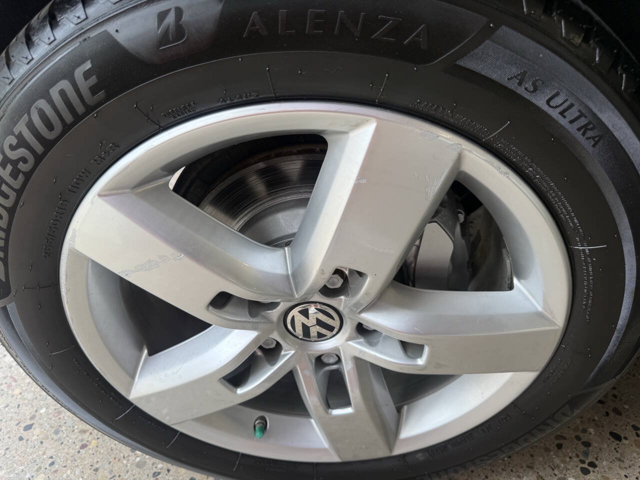 Used 2012 Volkswagen Touareg VR6 AWD/4WD image 26