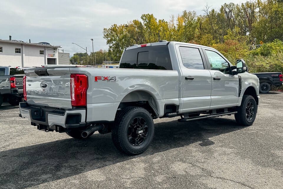 New 2026 Ford F350 XL w/ STX Appearance Package AWD/4WD image 3