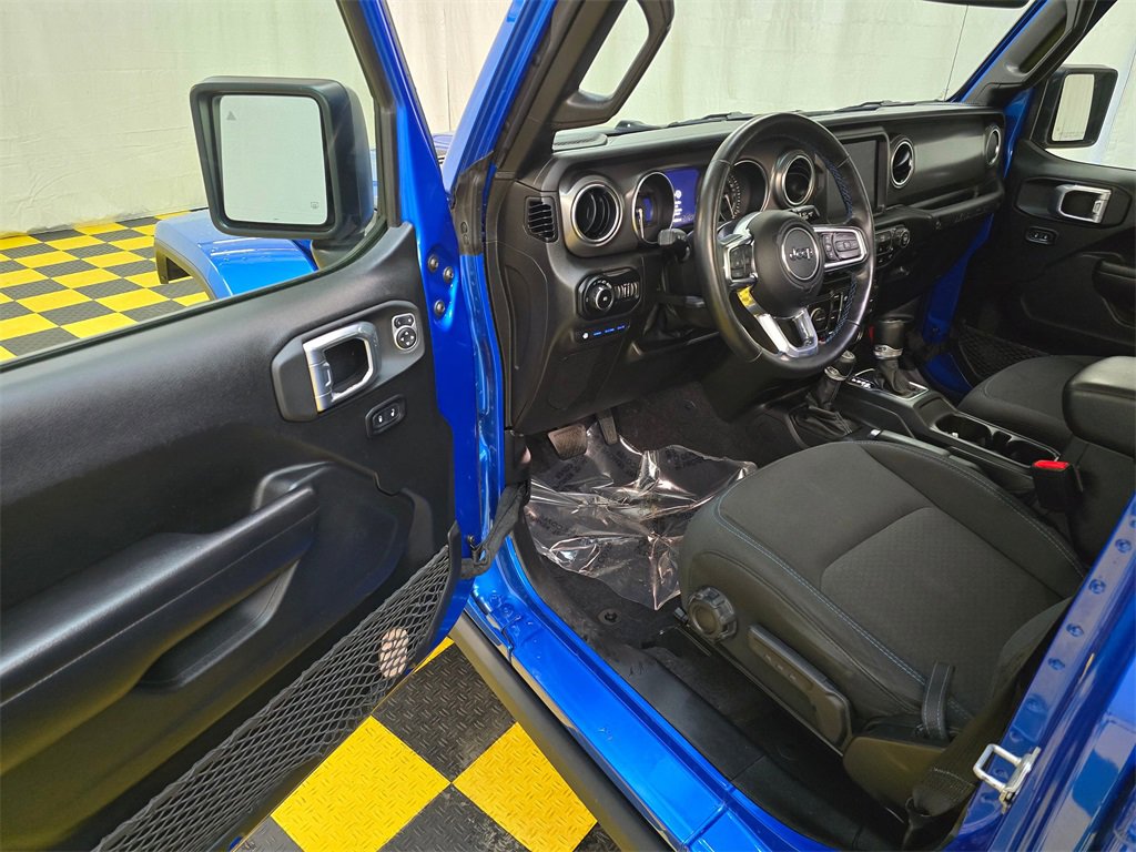 Used 2021 Jeep Wrangler Unlimited Rubicon 4xe w/ Steel Bumper Group image 19