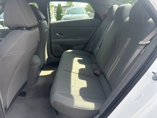 Certified 2026 Hyundai Elantra Hybrid FWD image 25