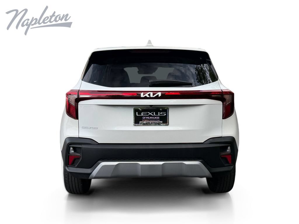 Used 2026 Kia Seltos LX FWD image 4