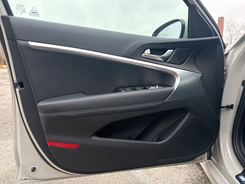 New 2026 Genesis G70 2.5T image 13