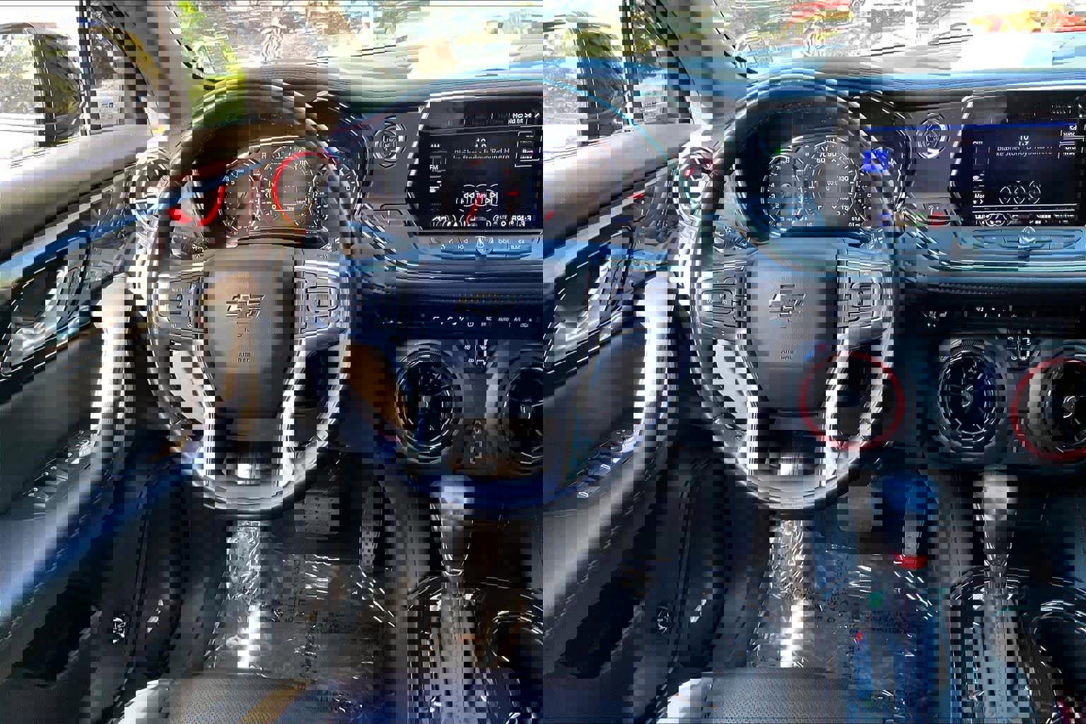 Used 2022 Chevrolet Blazer RS w/ Enhanced Convenience Package image 6