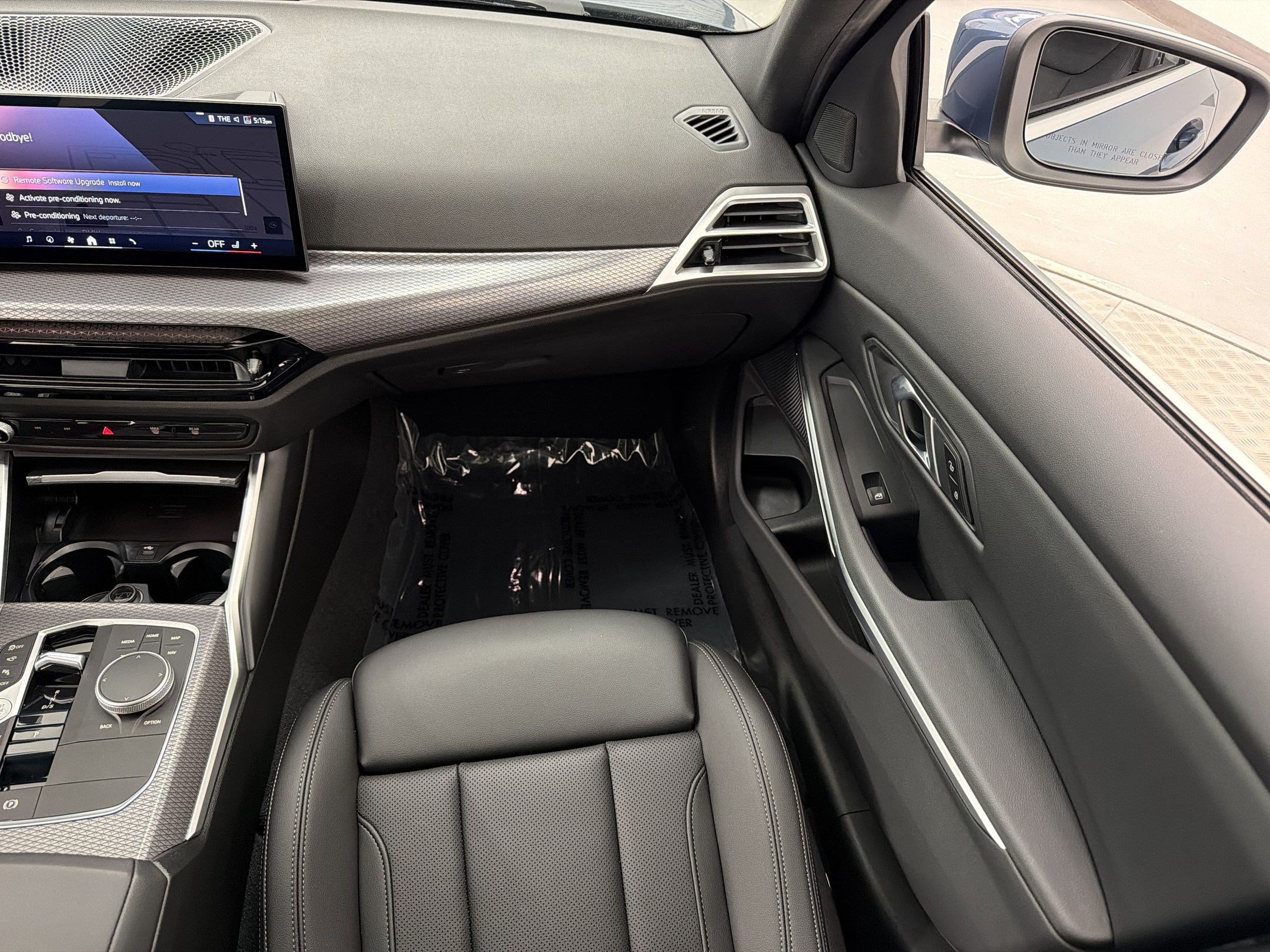 Certified 2025 BMW 330i Sedan RWD image 30