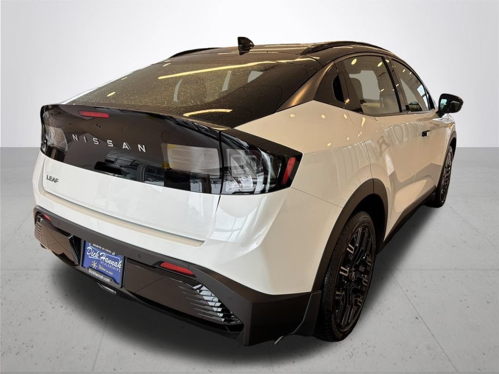 New 2026 Nissan Leaf Platinum+ w/ Cargo Package (Platinum+) FWD image 7