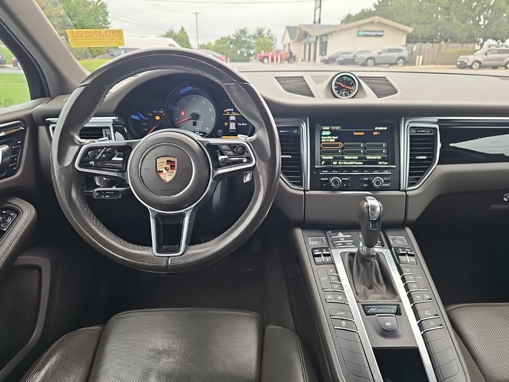 Used 2016 Porsche Macan S AWD/4WD image 2