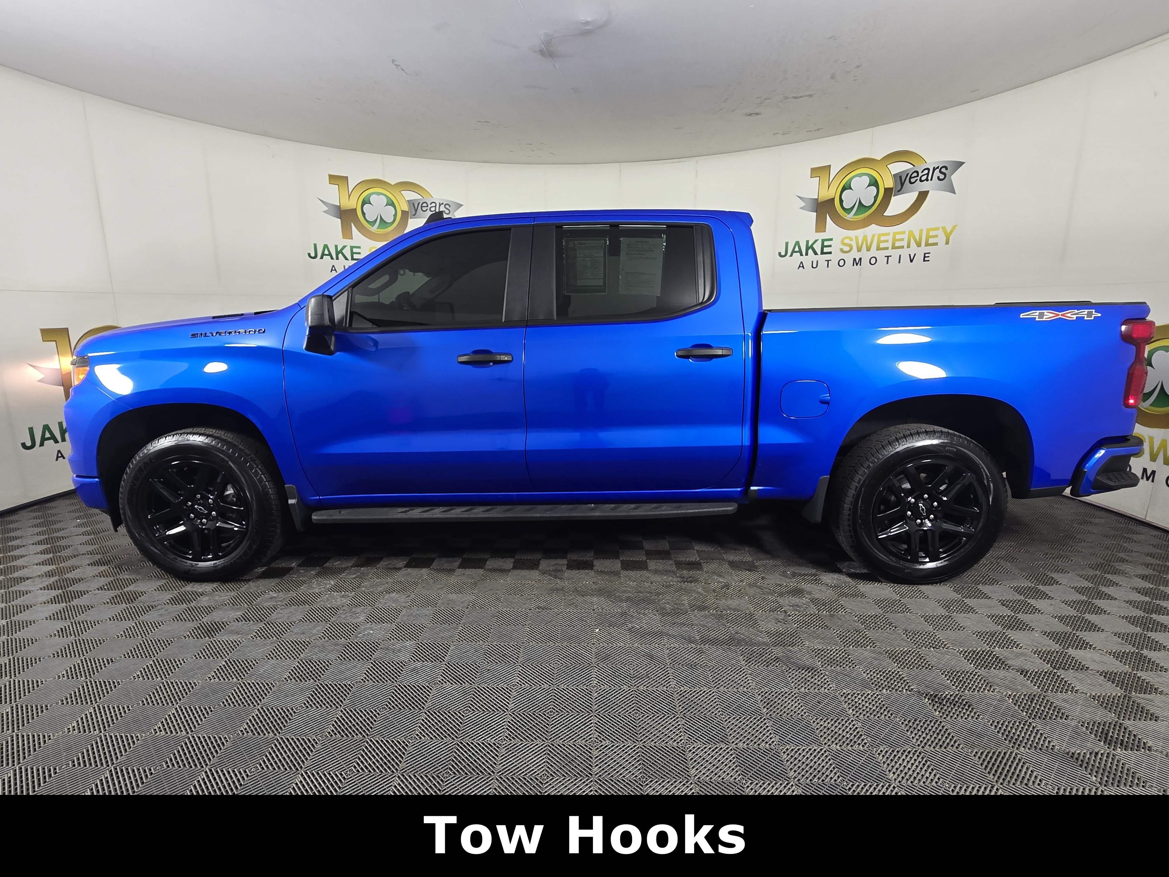Certified 2026 Chevrolet Silverado 1500 Custom w/ LPO, Dark Essentials Package AWD/4WD image 4
