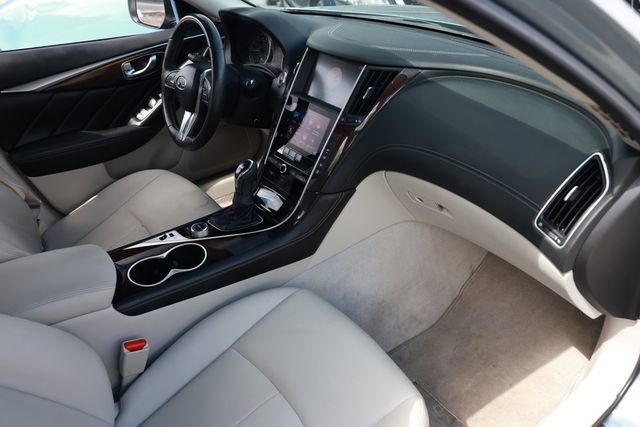 Used 2018 INFINITI Q50 Luxe w/ Cargo Package (L95) RWD image 21