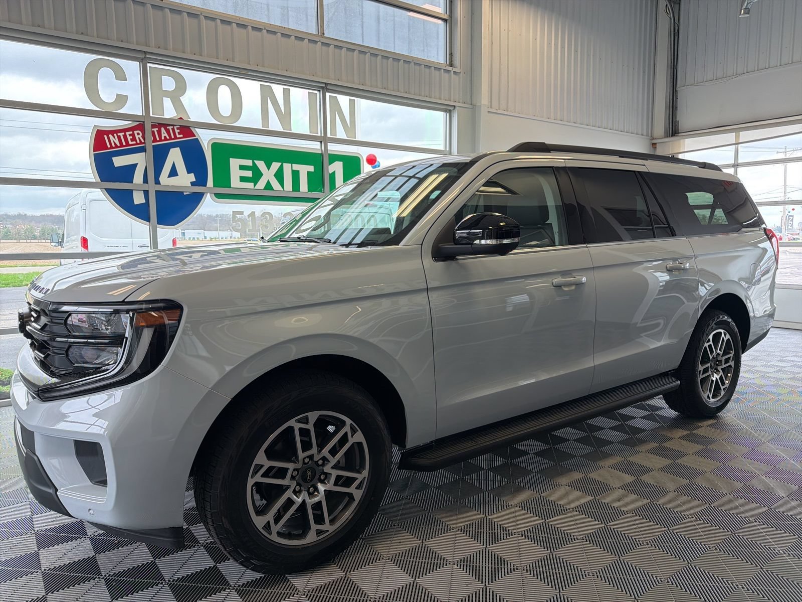 New 2026 Ford Expedition Max Active AWD/4WD image 3
