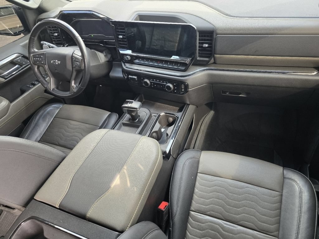 Used 2023 Chevrolet Silverado 1500 ZR2 w/ Technology Package AWD/4WD image 26