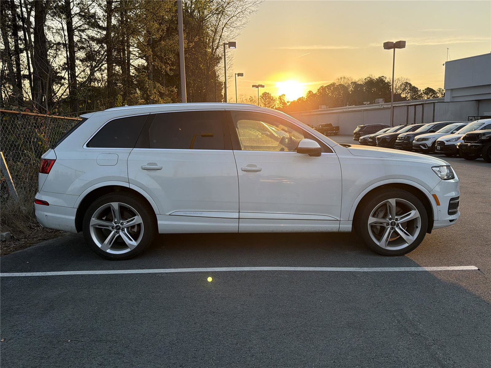 Used 2019 Audi Q7 3.0T Prestige w/ Prestige Package image 5