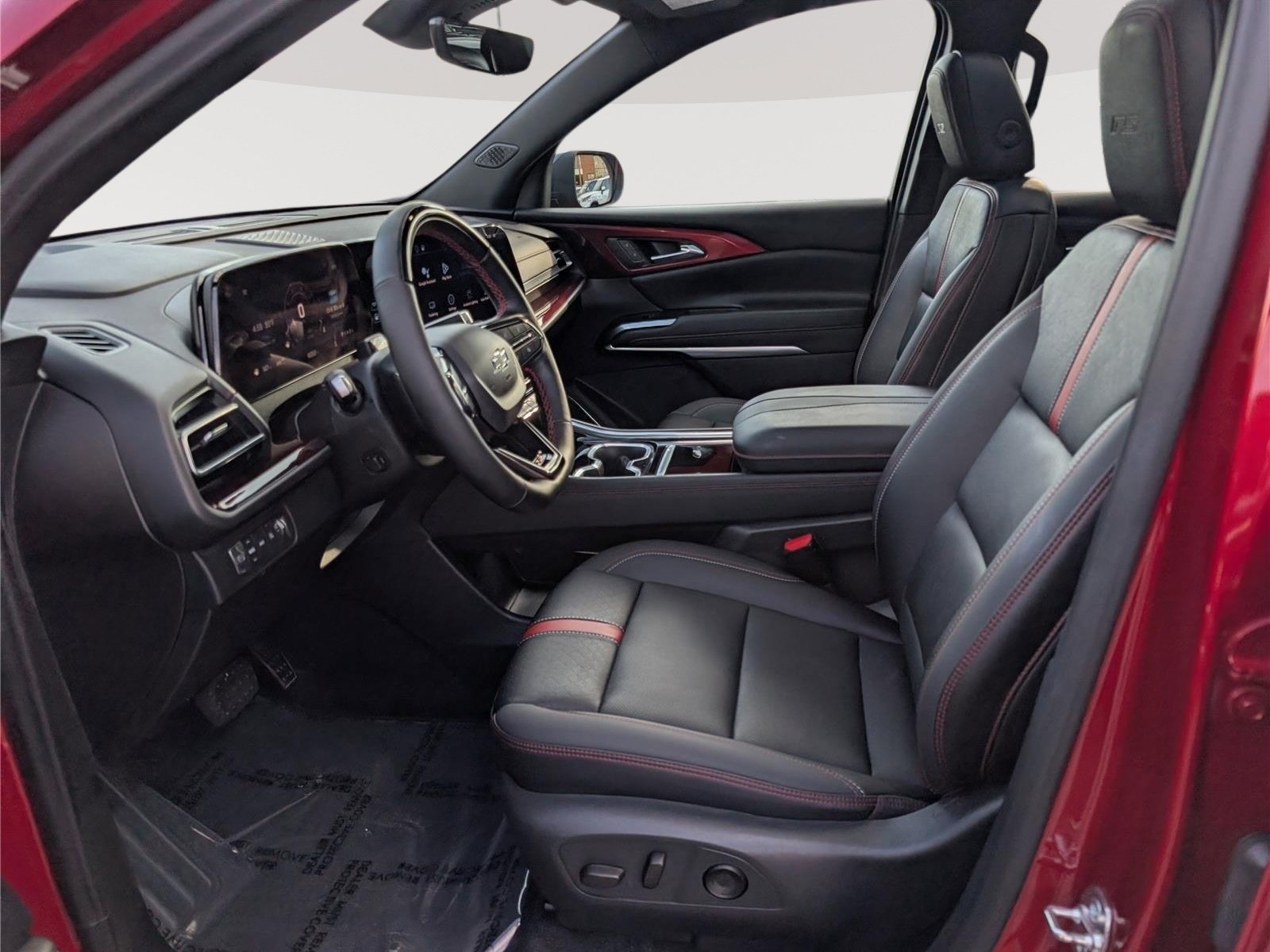 Used 2024 Chevrolet Traverse RS w/ LPO, Floor Liner Package AWD/4WD image 20