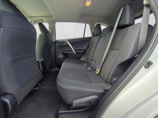 Used 2016 Toyota RAV4 XLE image 20