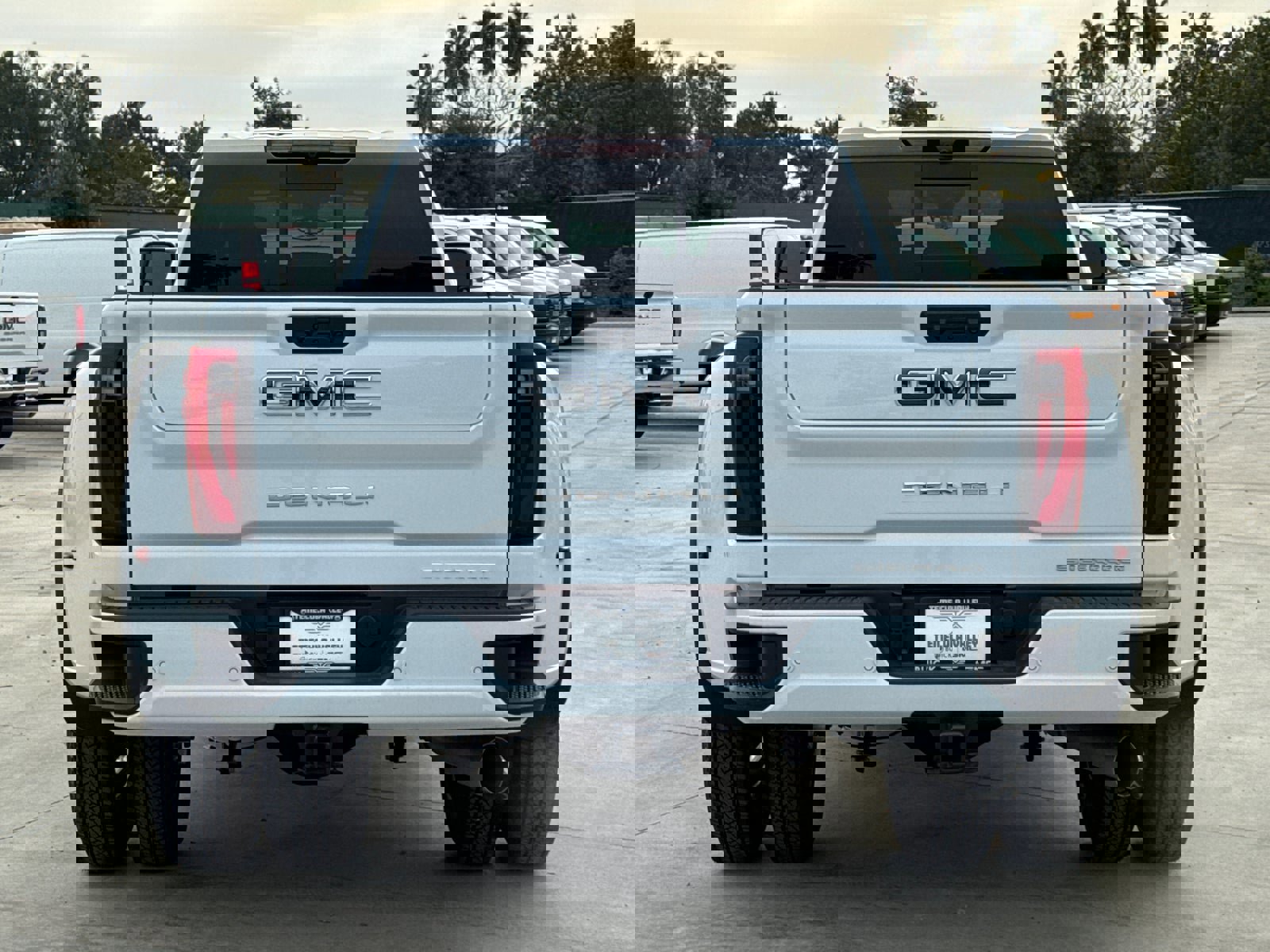 New 2026 GMC Sierra 3500 Denali Ultimate image 14