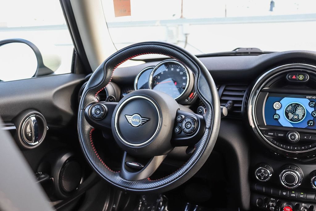 Used 2021 MINI Cooper S FWD image 17