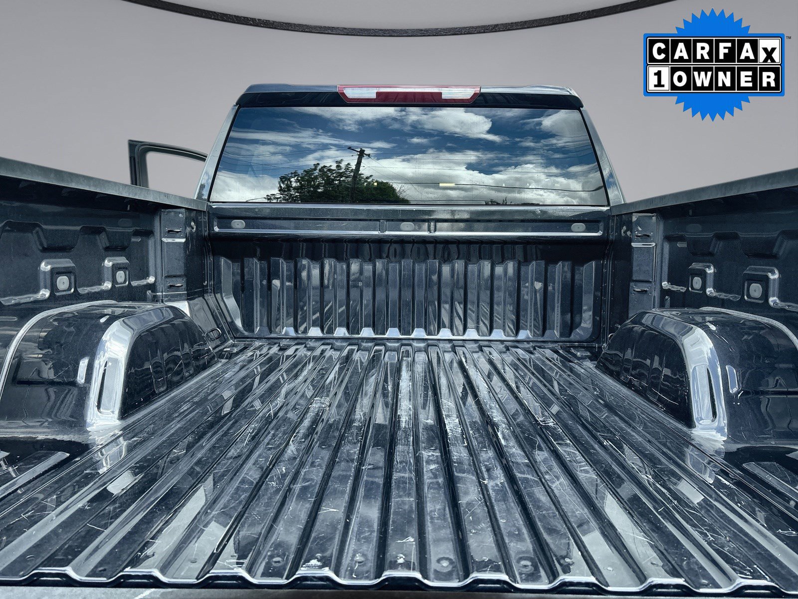 Used 2022 Chevrolet Silverado 1500 LT AWD/4WD image 29
