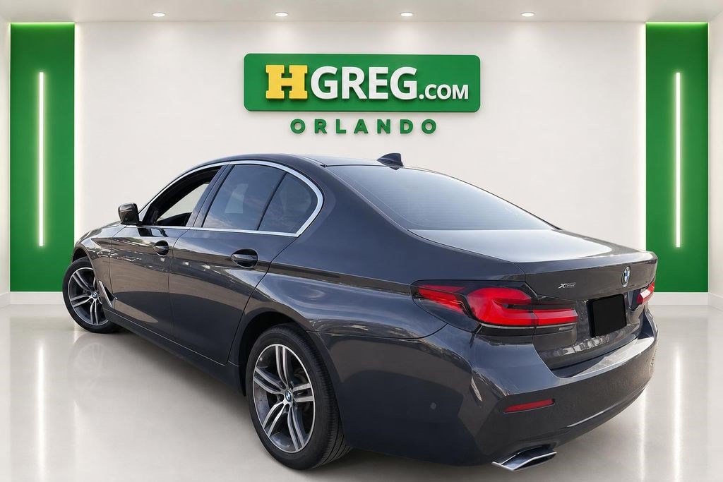 Used 2021 BMW 540i xDrive w/ Premium Package AWD/4WD image 2