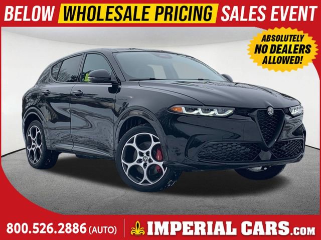 Used 2024 Alfa Romeo Tonale Veloce w/ Premium Interior Package
