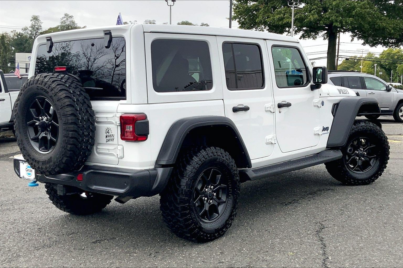 Certified 2024 Jeep Wrangler Unlimited AWD/4WD image 12