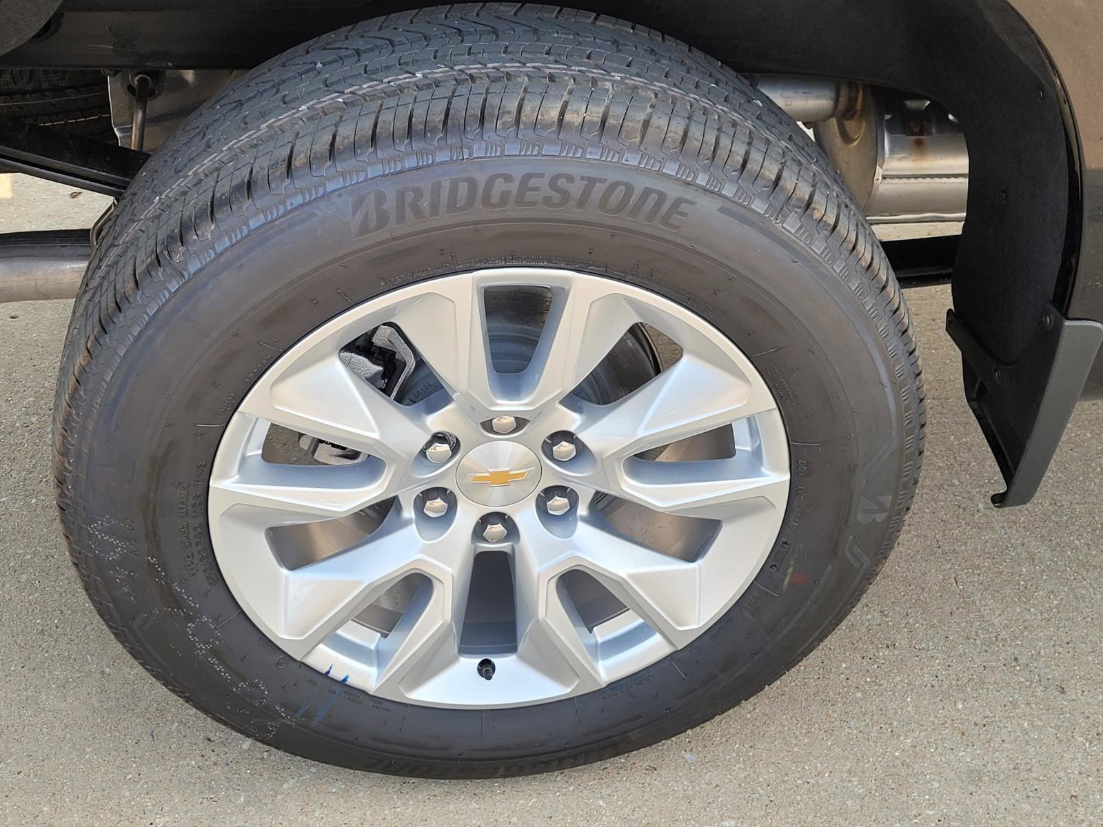 New 2026 Chevrolet Silverado 1500 Custom RWD image 5