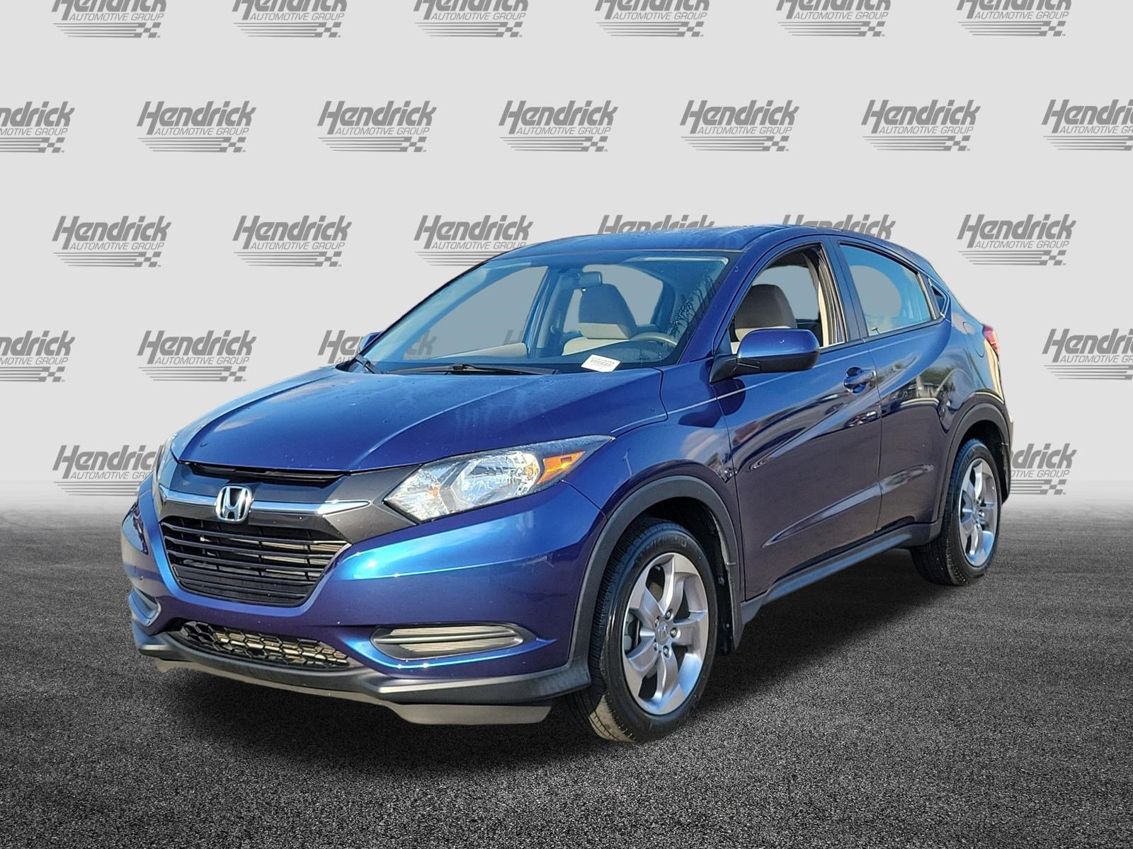 Used 2017 Honda HR-V LX image 3