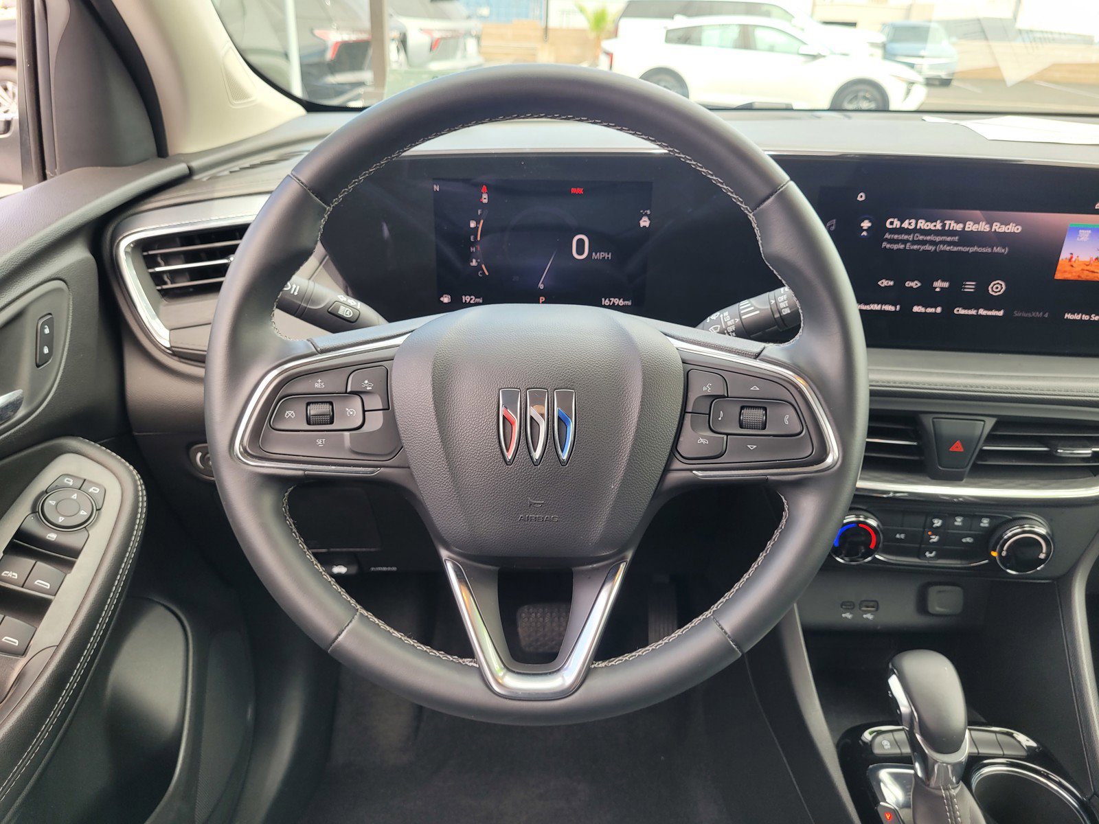 Used 2025 Buick Encore GX Preferred FWD image 16