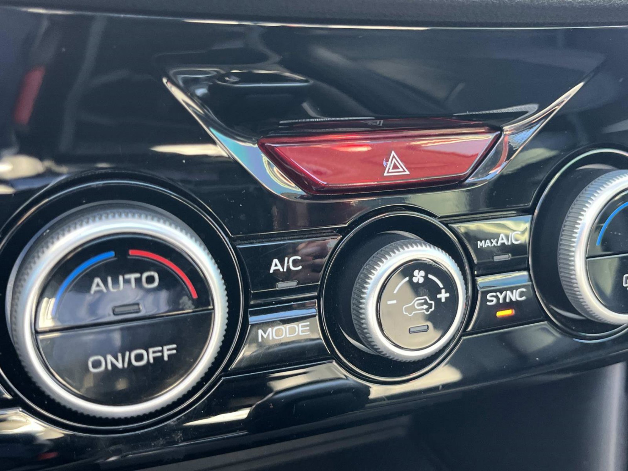 Used 2022 Subaru Forester Limited image 28