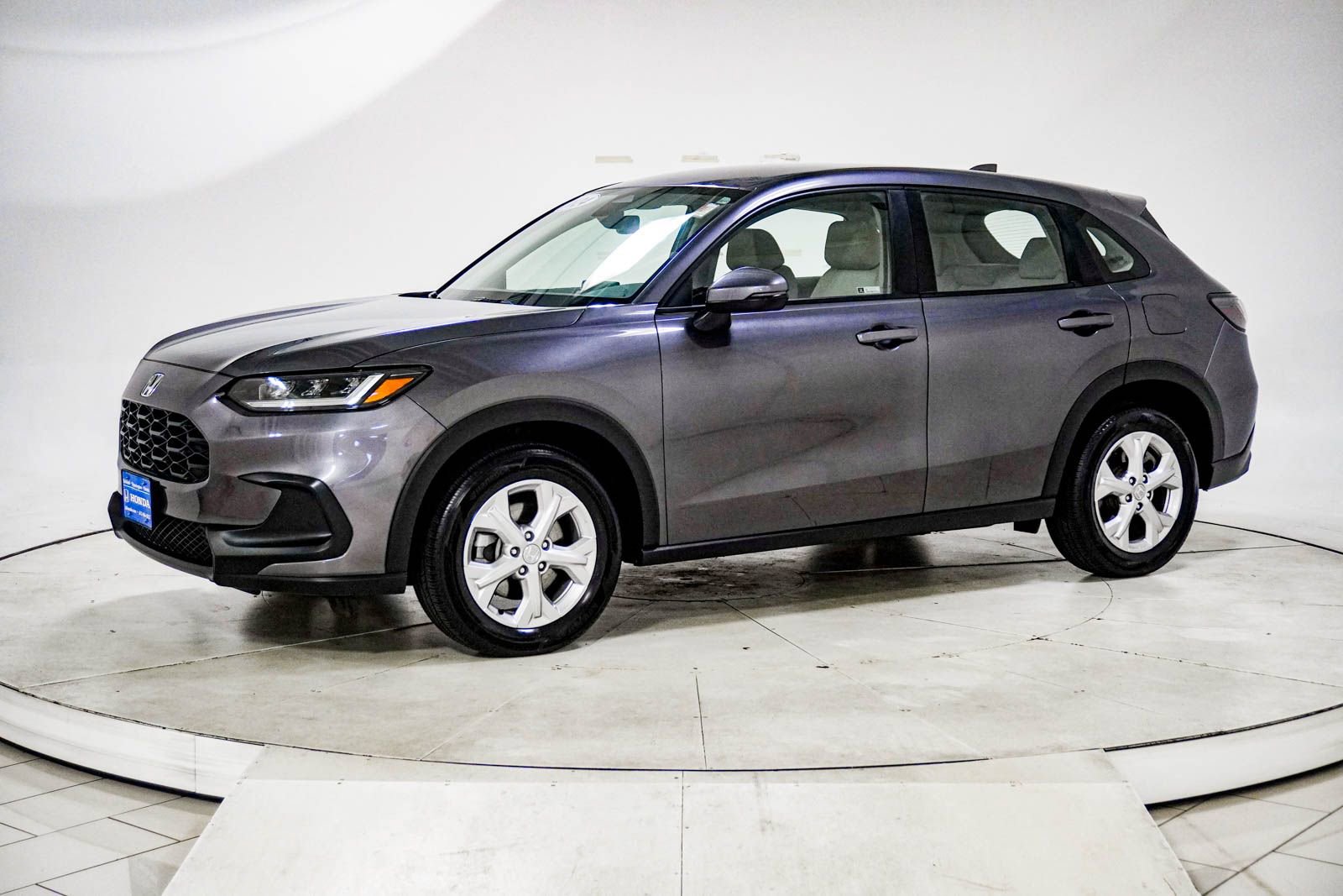 Certified 2024 Honda HR-V LX image 4