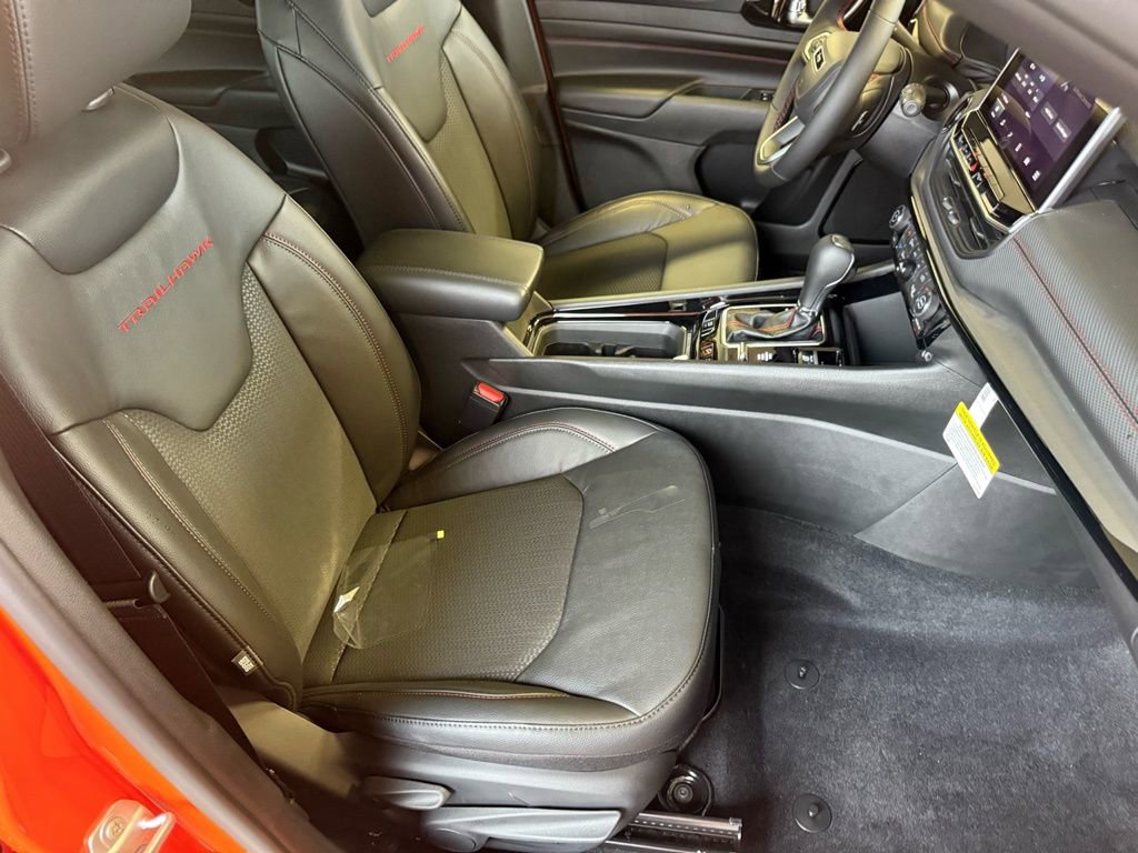 New 2026 Jeep Compass Trailhawk image 15