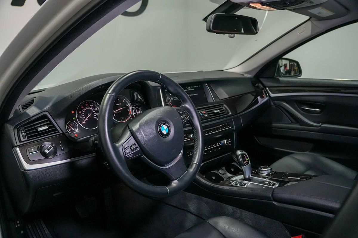 Used 2015 BMW 528i Sedan RWD image 13