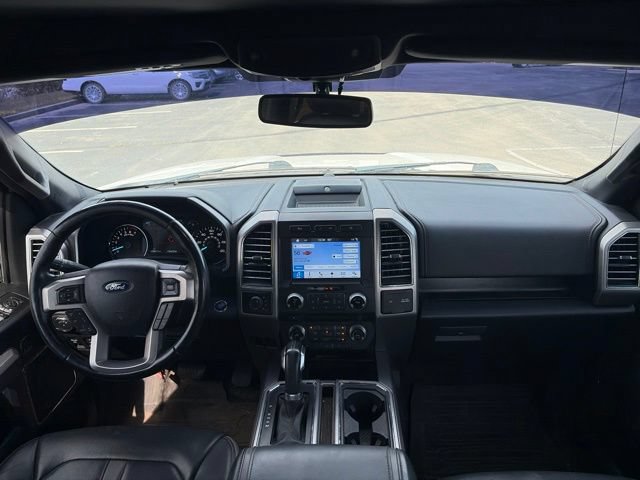 Used 2018 Ford F150 Platinum w/ Equipment Group 701A Luxury AWD/4WD image 12