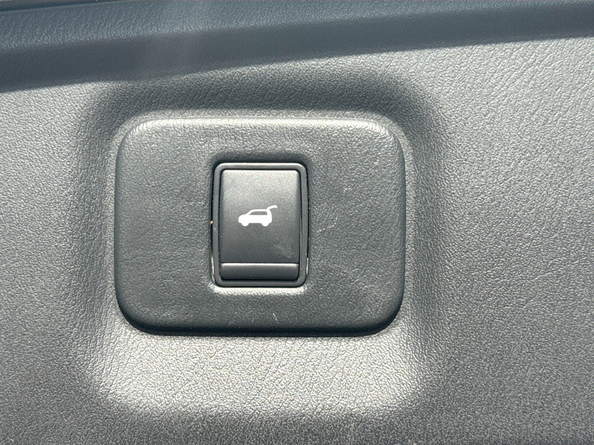 Used 2020 INFINITI QX60 Luxe w/ Essential Package image 13