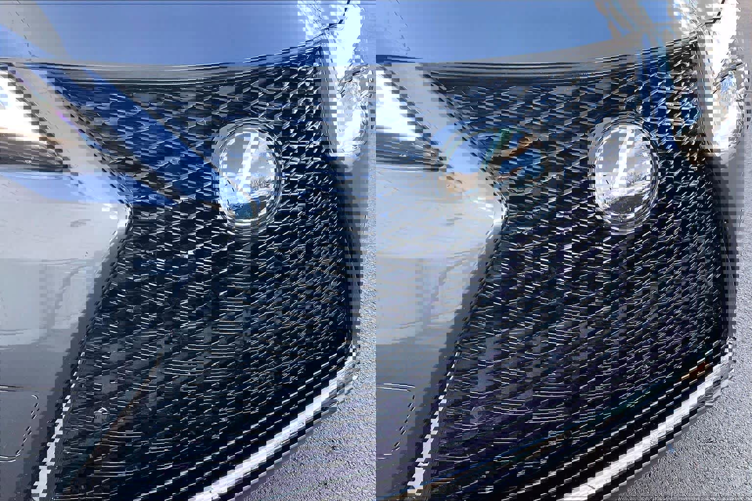 Used 2025 Lexus UX 300h AWD w/ Cold Area Package image 28