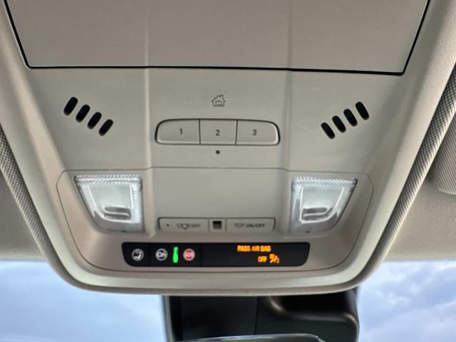Certified 2023 Cadillac XT4 Premium Luxury AWD/4WD image 19